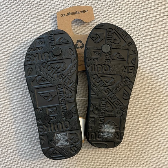 QUIKSILVER Flip Flops, NWT - Picture 6 of 6